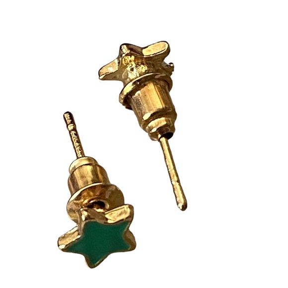 ๐Sale ๐2 for $10 NWOT little green stars in gold (color) post earrings - Picture 3 of 5